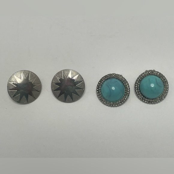 Southwest Style Clip-On Earrings - 1 pair silver tone and 1 pair turquoise tone - Picture 2 of 5